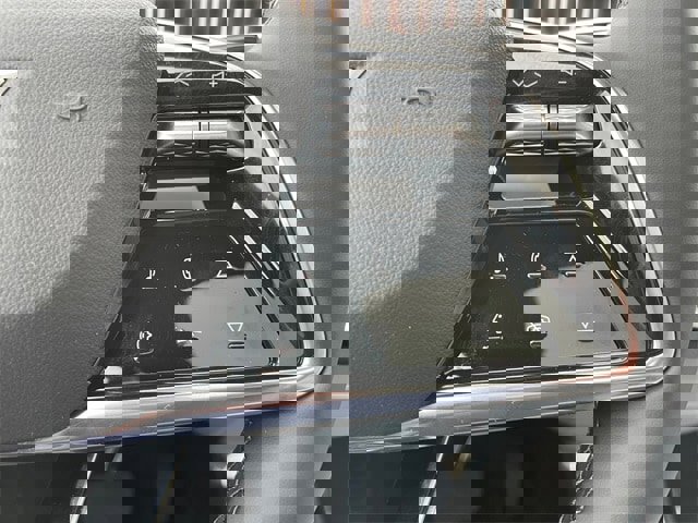 New 2025 Cadillac Lyriq Luxury image 20