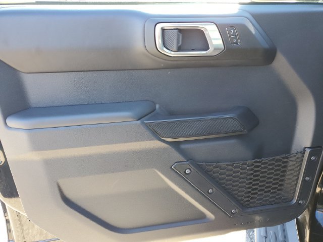 Used 2026 Ford Bronco Outer Banks AWD/4WD image 20