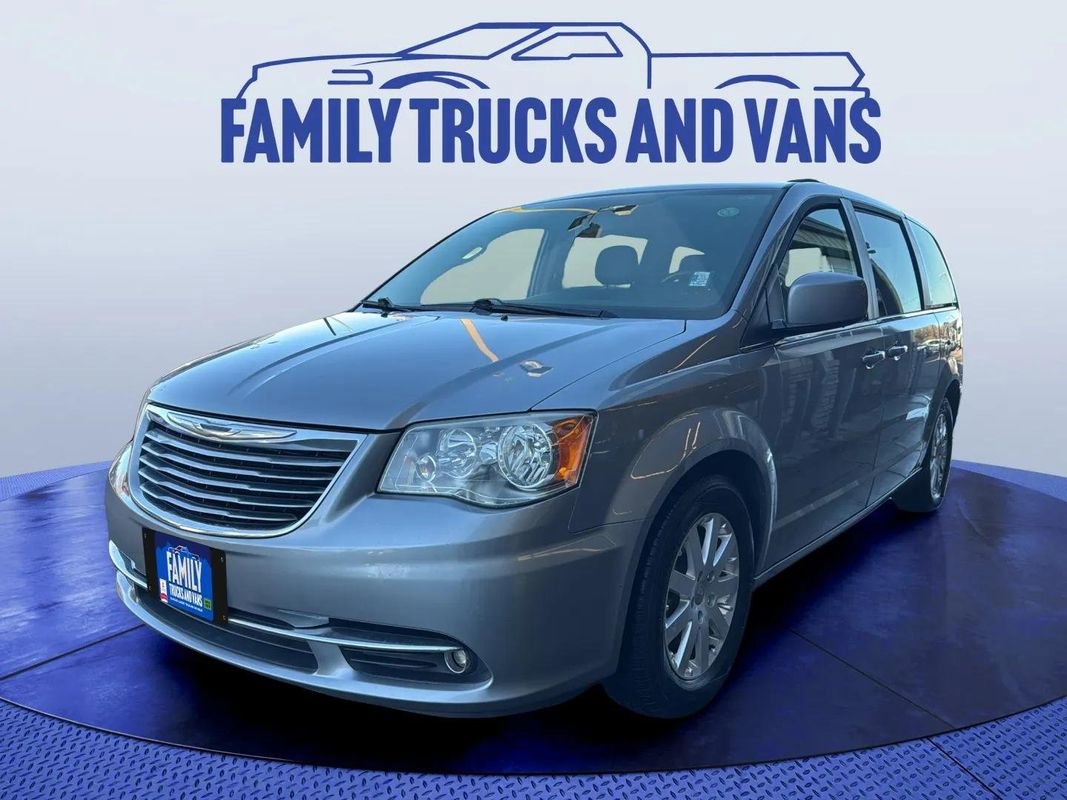 Used 2016 Chrysler Town & Country Touring