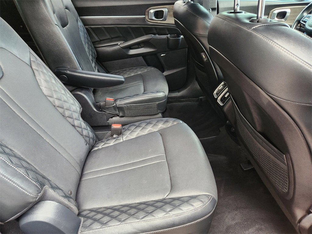 Used 2021 Kia Sorento SX Prestige image 30