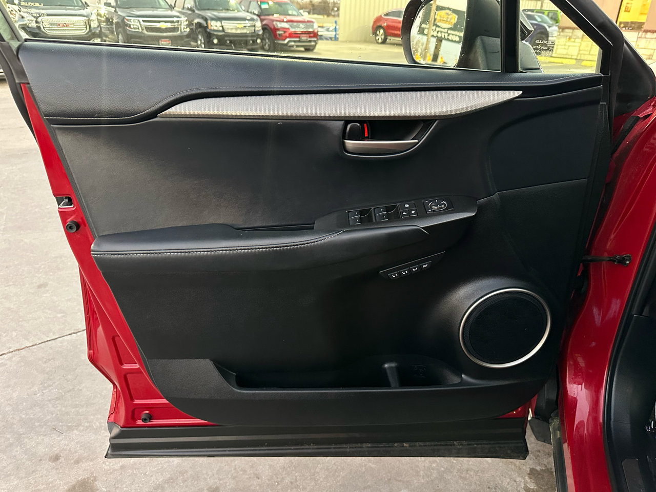 Used 2016 Lexus NX 200t FWD image 37