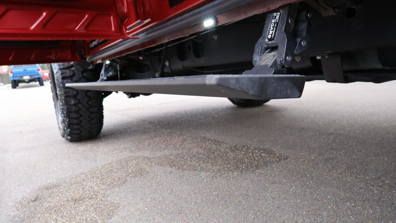 Used 2019 Ford F250 Lariat w/ Lariat Ultimate Package image 14