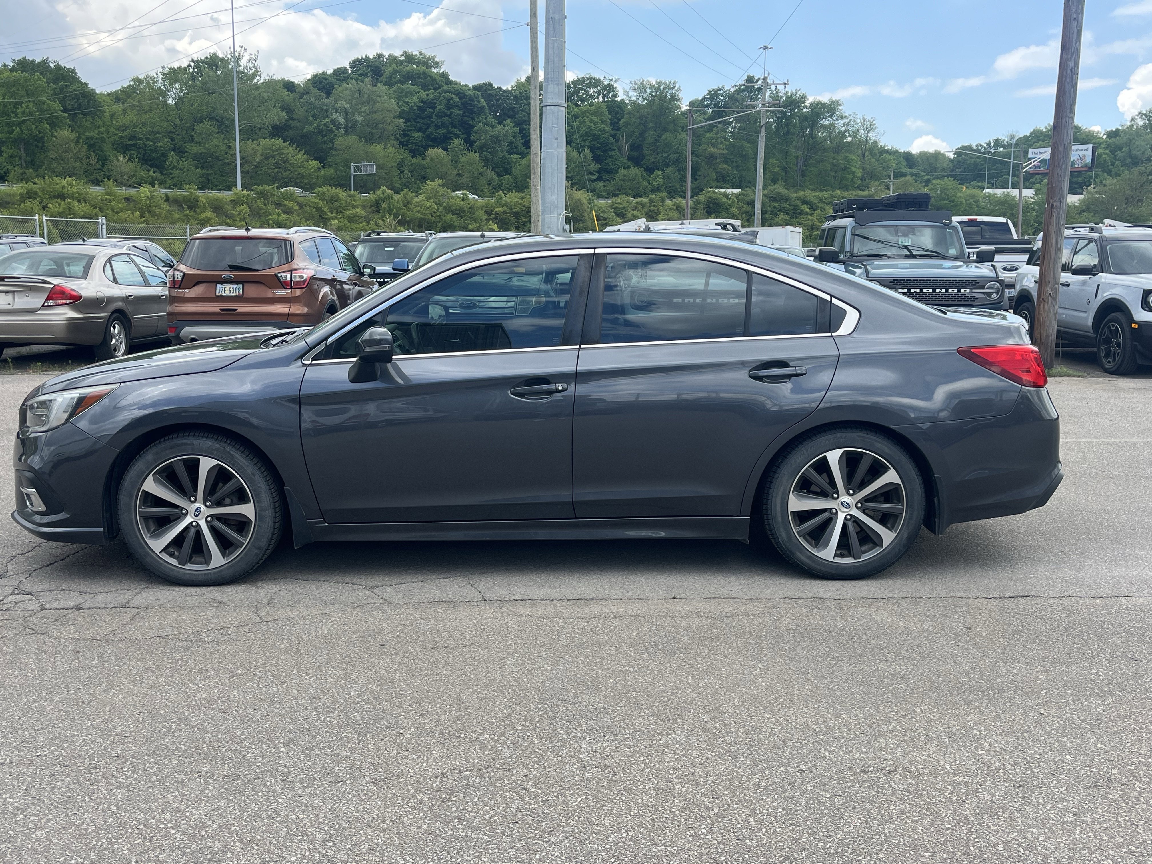 Used 2018 Subaru Legacy 2.5i Limited AWD/4WD image 4
