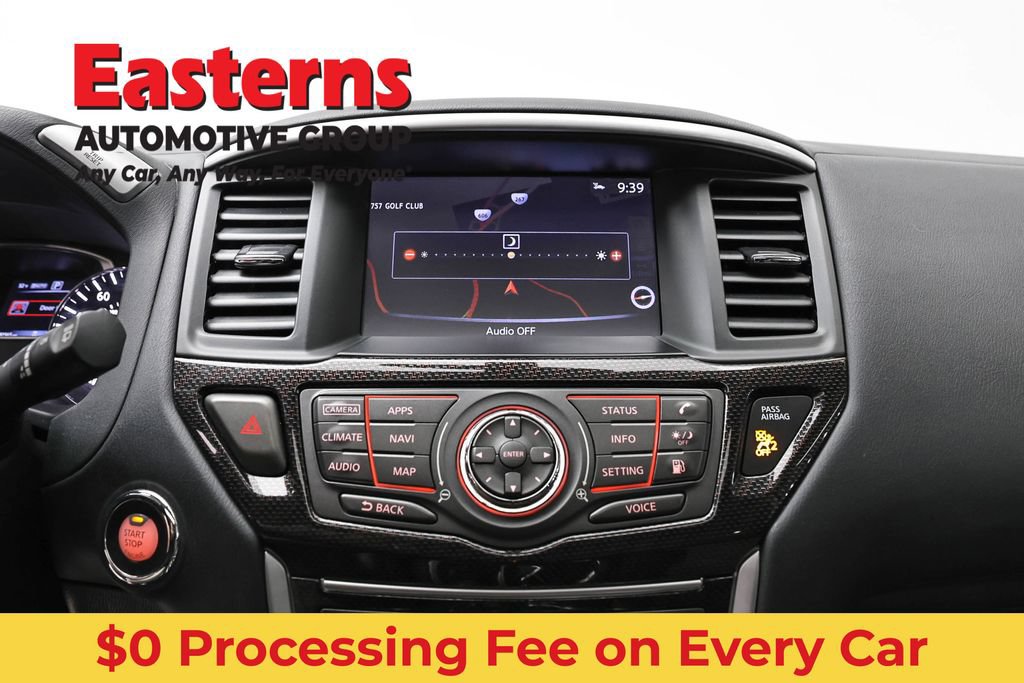 Used 2020 Nissan Pathfinder SL AWD/4WD image 12