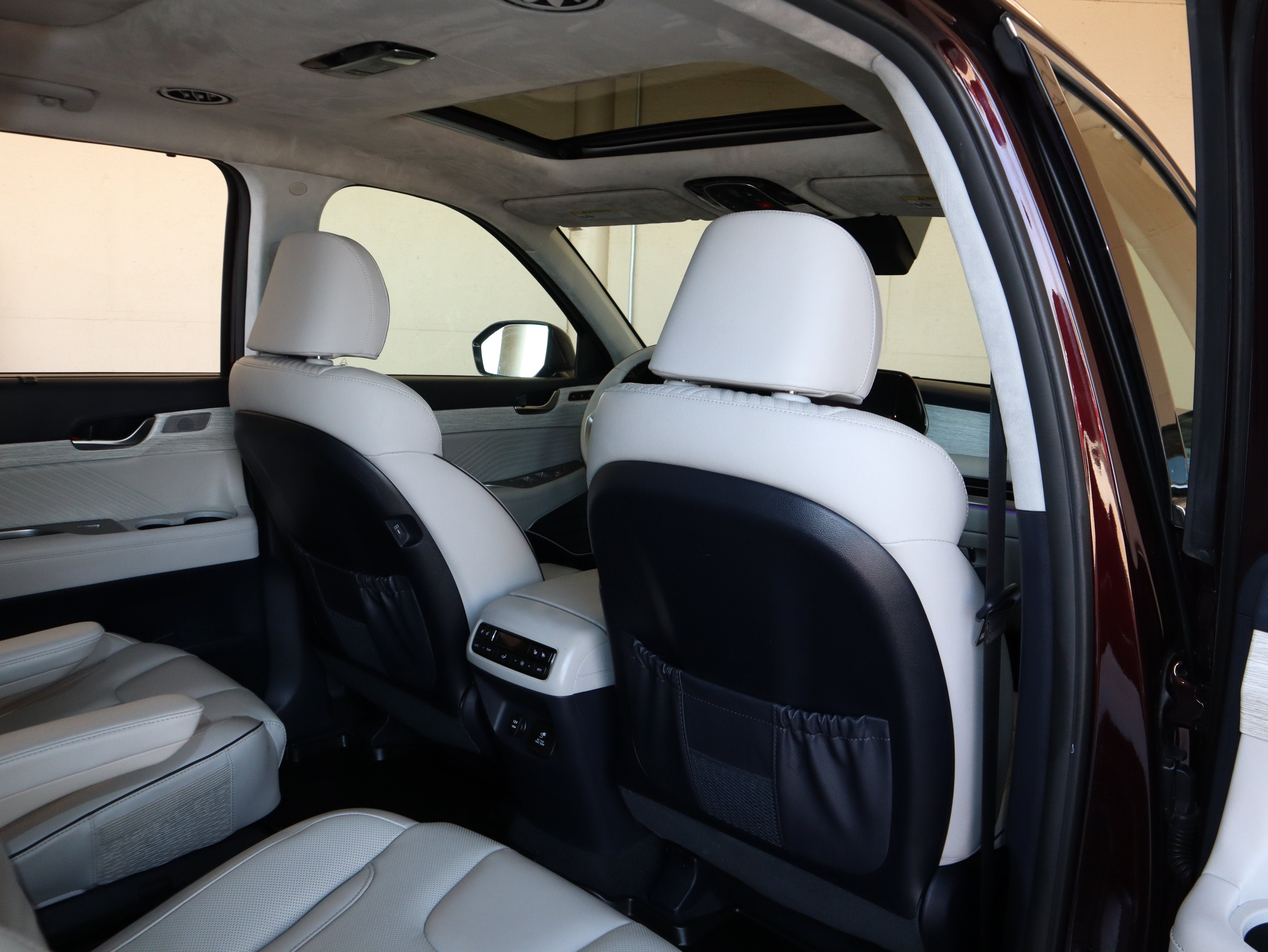 Used 2025 Hyundai Palisade Calligraphy AWD/4WD image 44