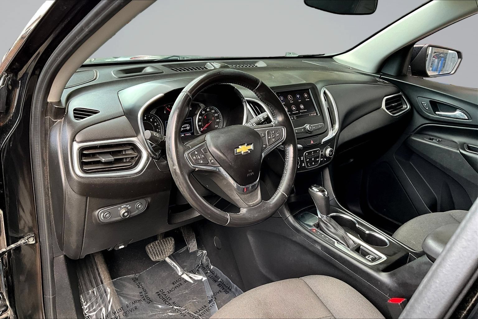 Used 2020 Chevrolet Equinox LT FWD image 16
