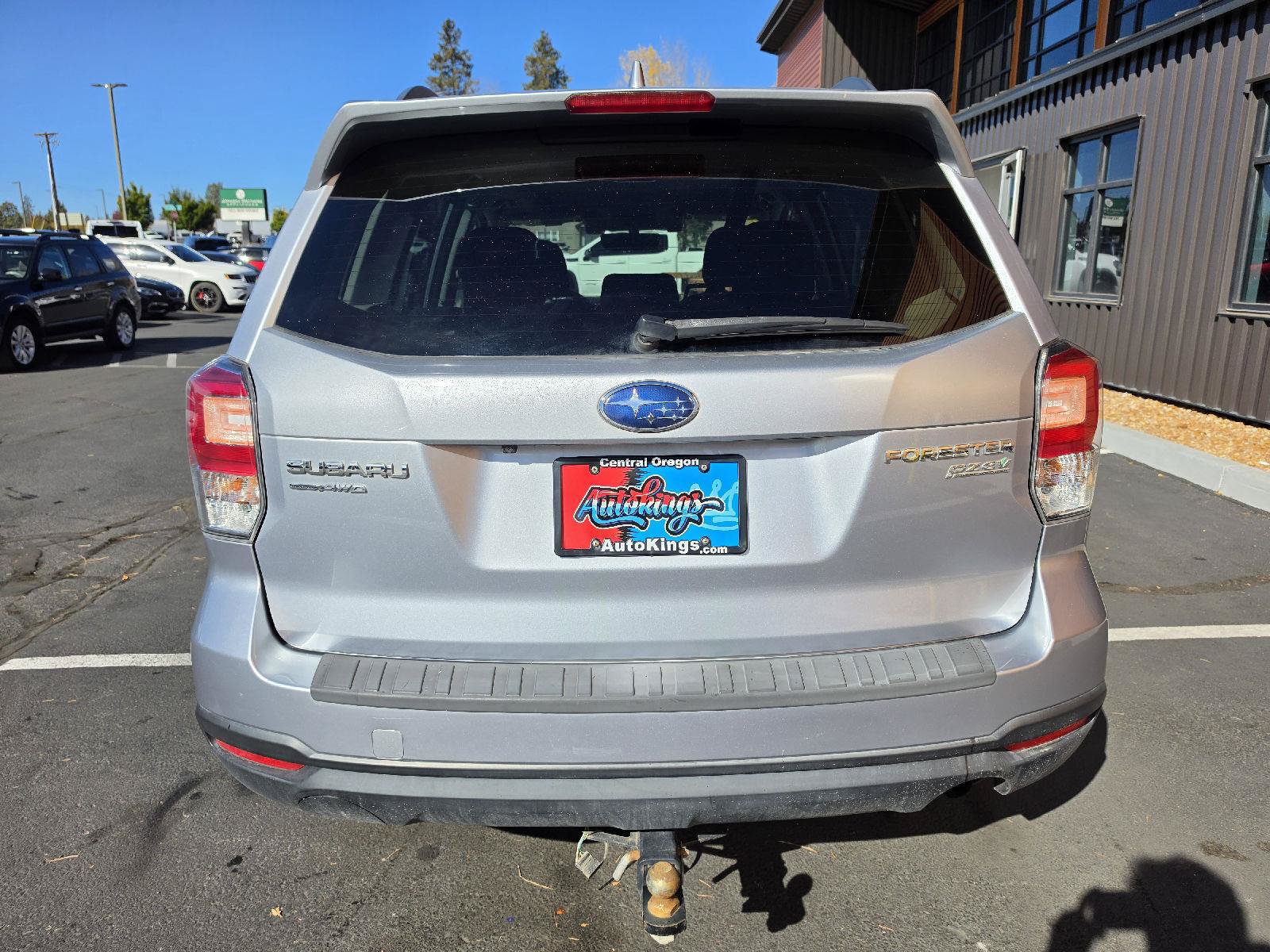 Used 2017 Subaru Forester 2.5i Premium AWD/4WD image 4