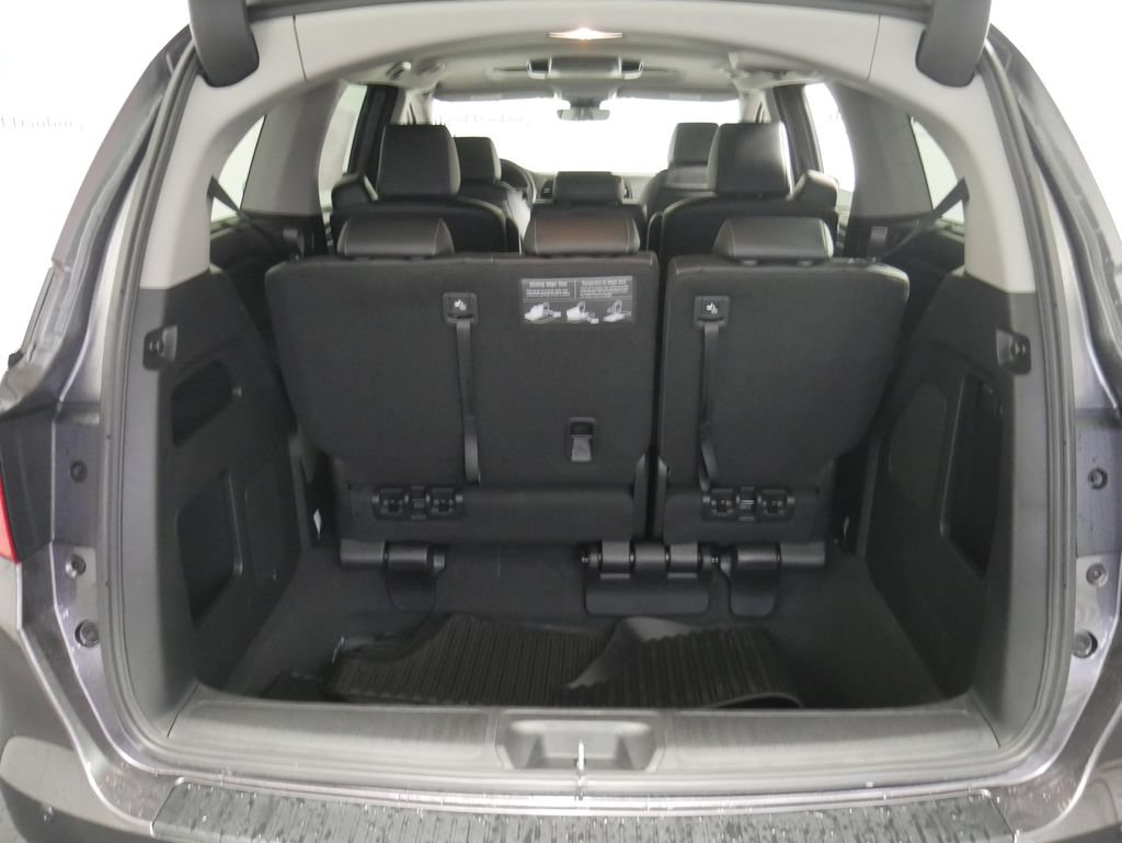 New 2026 Honda Odyssey Touring image 7