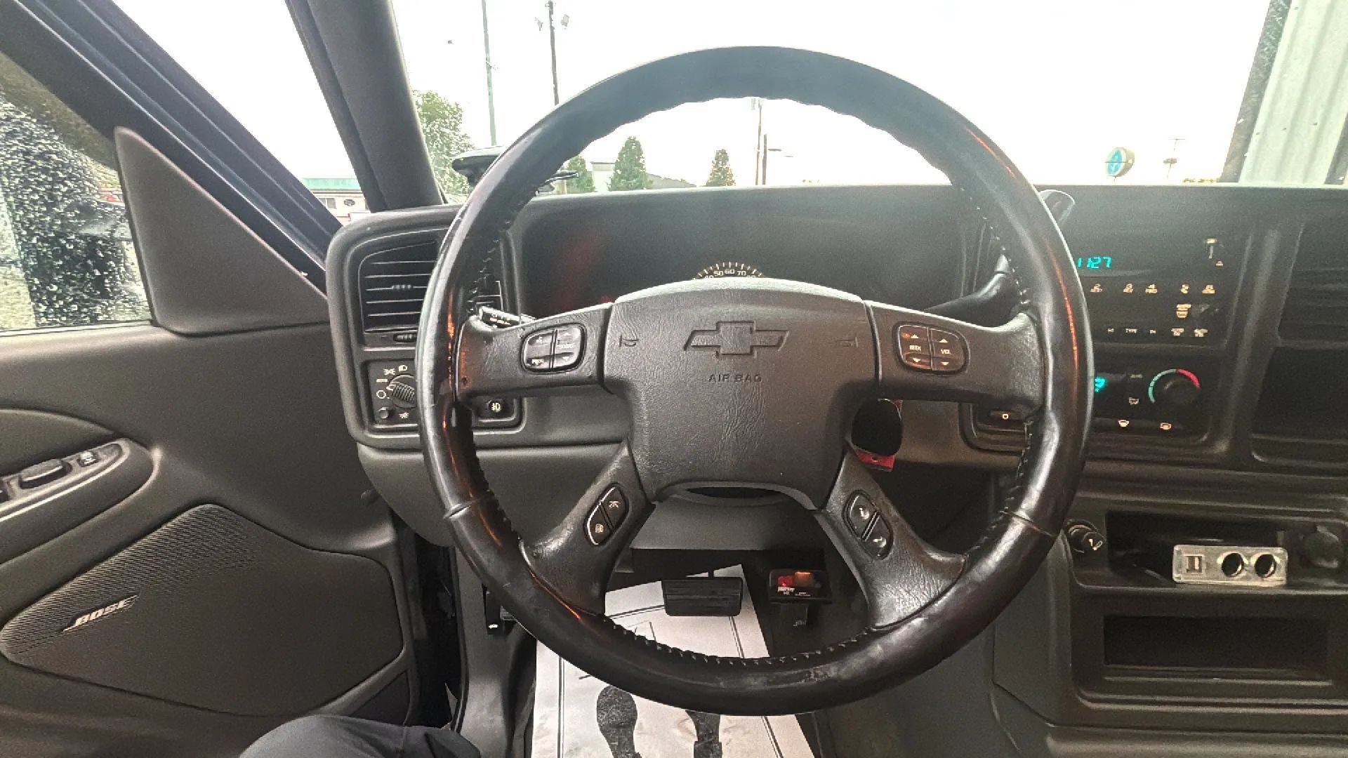 Used 2006 Chevrolet Silverado 1500 LT AWD/4WD image 22