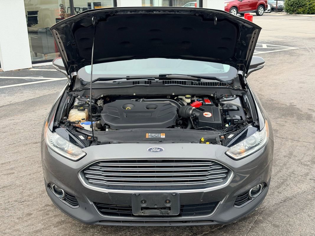 Used 2016 Ford Fusion Titanium AWD/4WD image 10