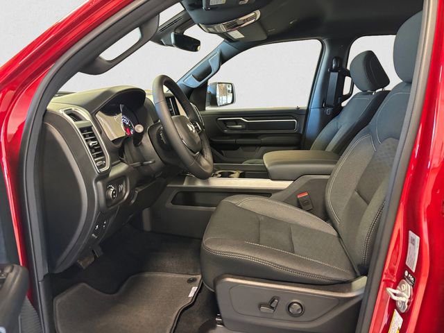 New 2026 RAM 1500 4x4 Crew Cab image 10
