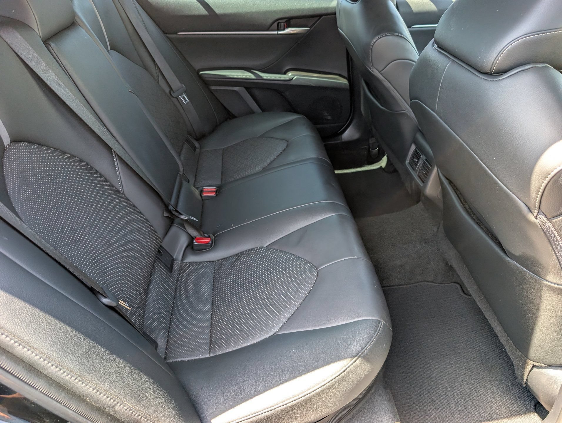 Used 2023 Toyota Camry XSE w/ Navigation Package FWD image 13