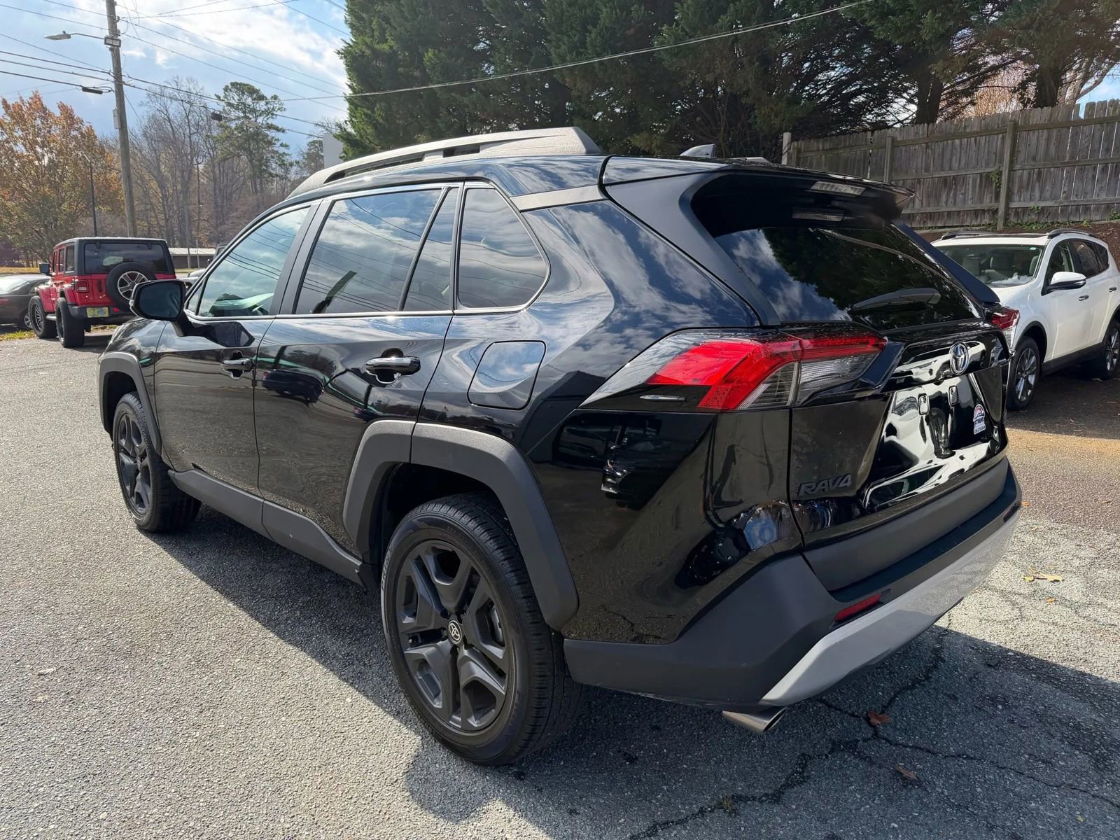 Used 2024 Toyota RAV4 Adventure image 4