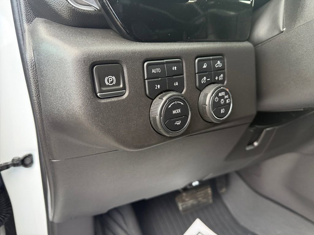 Used 2024 Chevrolet Silverado 1500 LT Trail Boss w/ LT Trail Boss Premium Package image 19