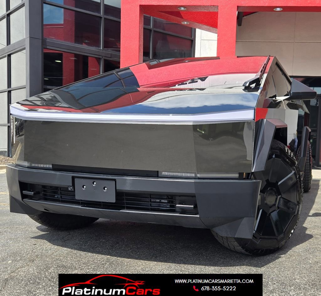 Used 2024 Tesla Cybertruck AWD Crew Cab image 1