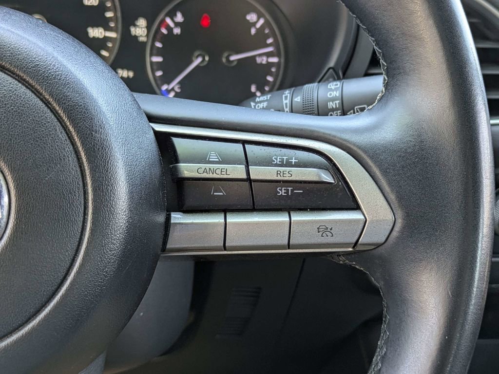 Used 2023 MAZDA MAZDA3 s image 26