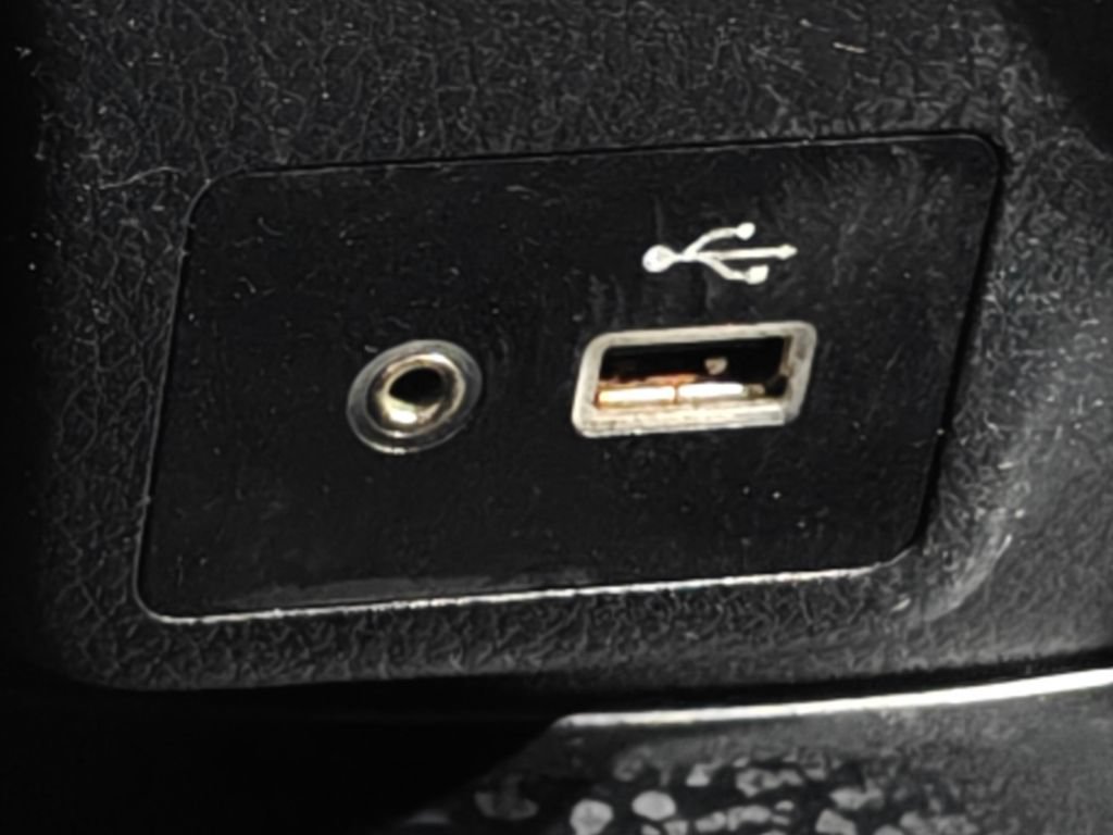 Used 2020 Nissan NV200 SV FWD image 38