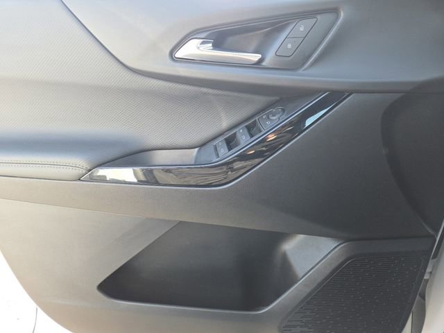 Used 2025 Chevrolet Equinox LT image 31