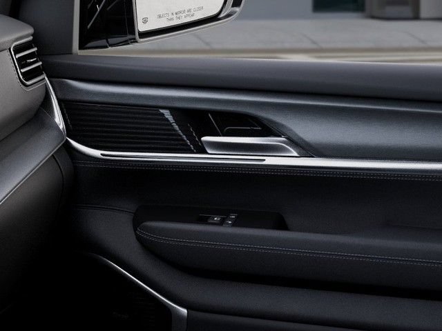 New 2026 Jeep Grand Wagoneer Limited AWD/4WD image 34