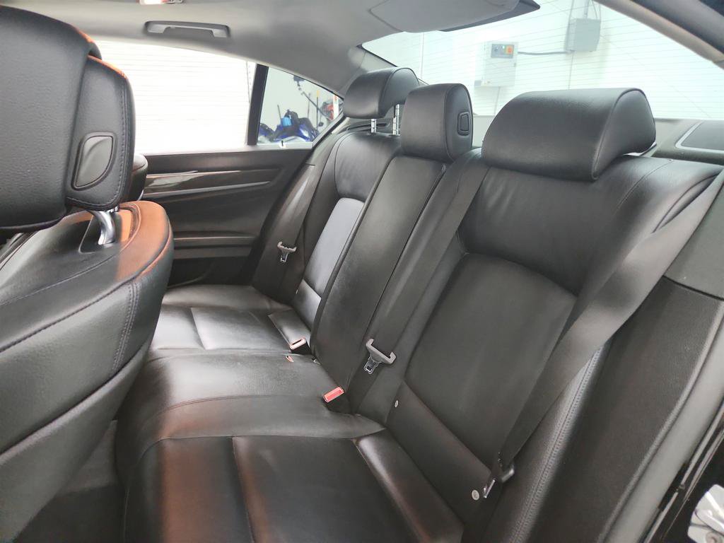 Used 2012 BMW 740i RWD image 23
