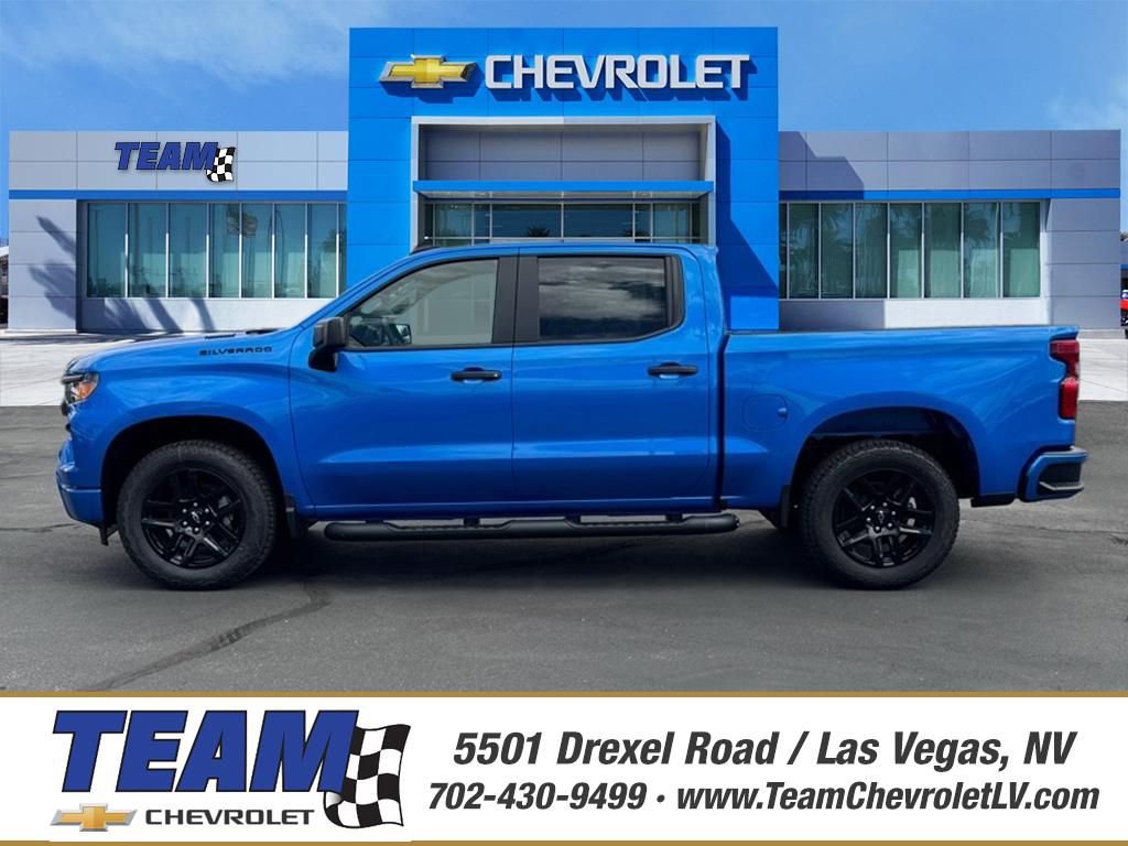 New 2025 Chevrolet Silverado 1500 Custom w/ Turbomax Blackout Package