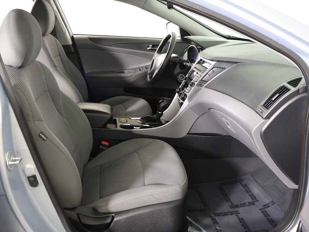 Used 2013 Hyundai Sonata GLS w/ Popular Equipment Pkg image 26