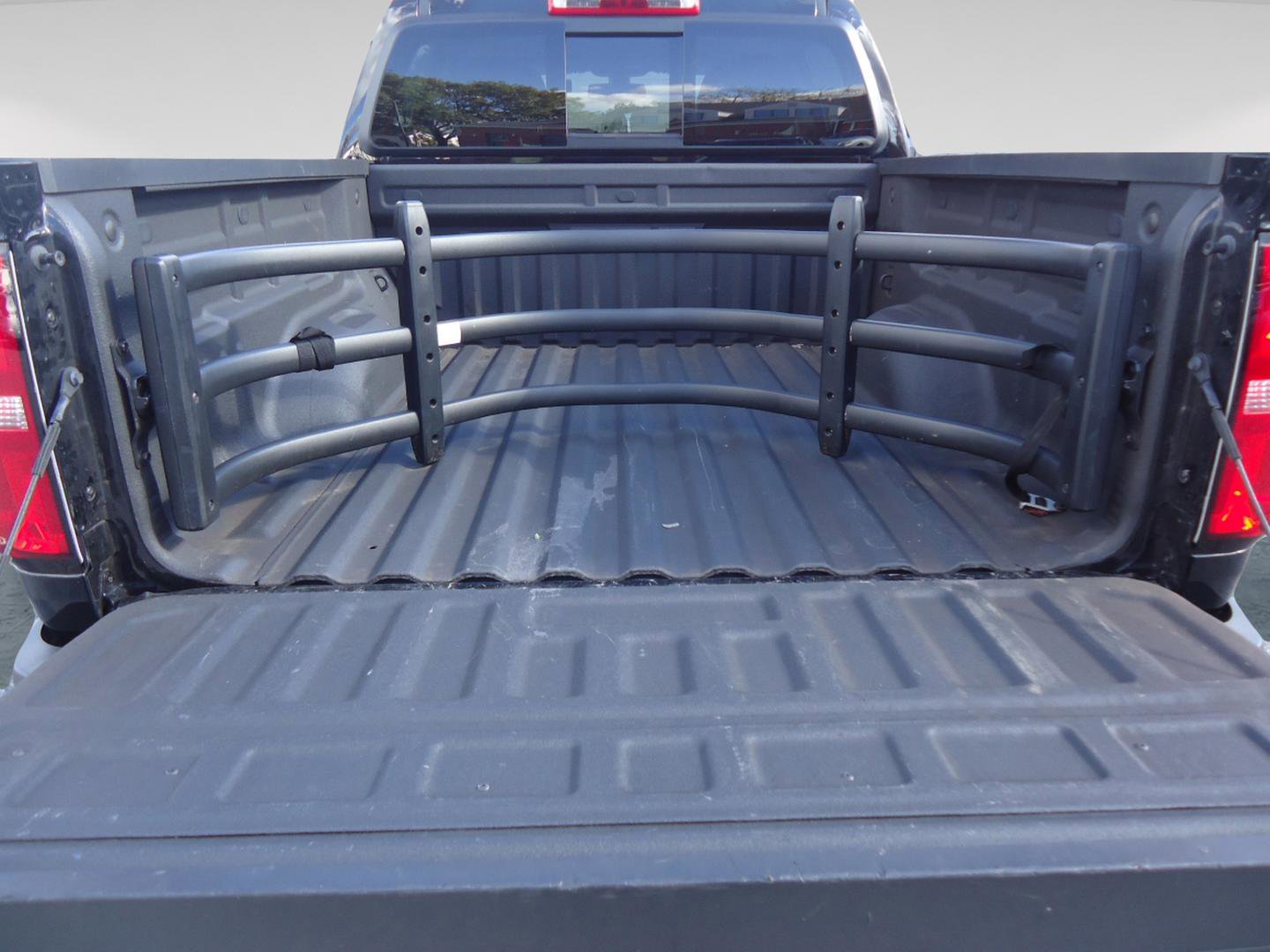 Used 2020 Chevrolet Colorado ZR2 image 12