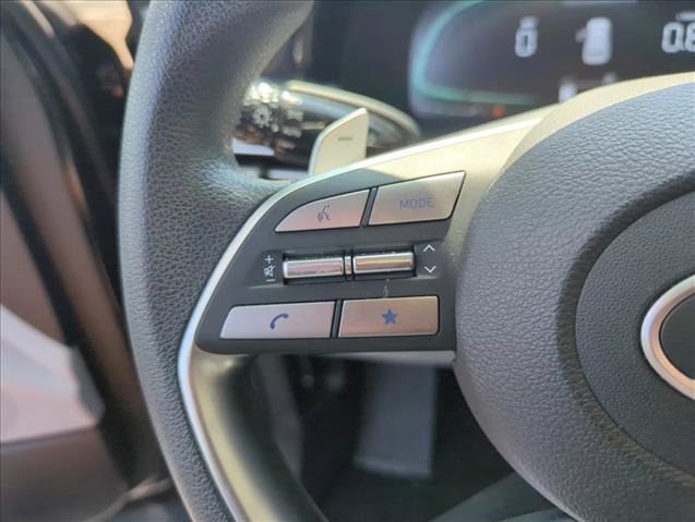 Used 2025 Hyundai Palisade SE FWD image 14