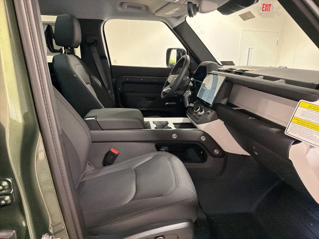 New 2026 Land Rover Defender 110 S AWD/4WD image 25