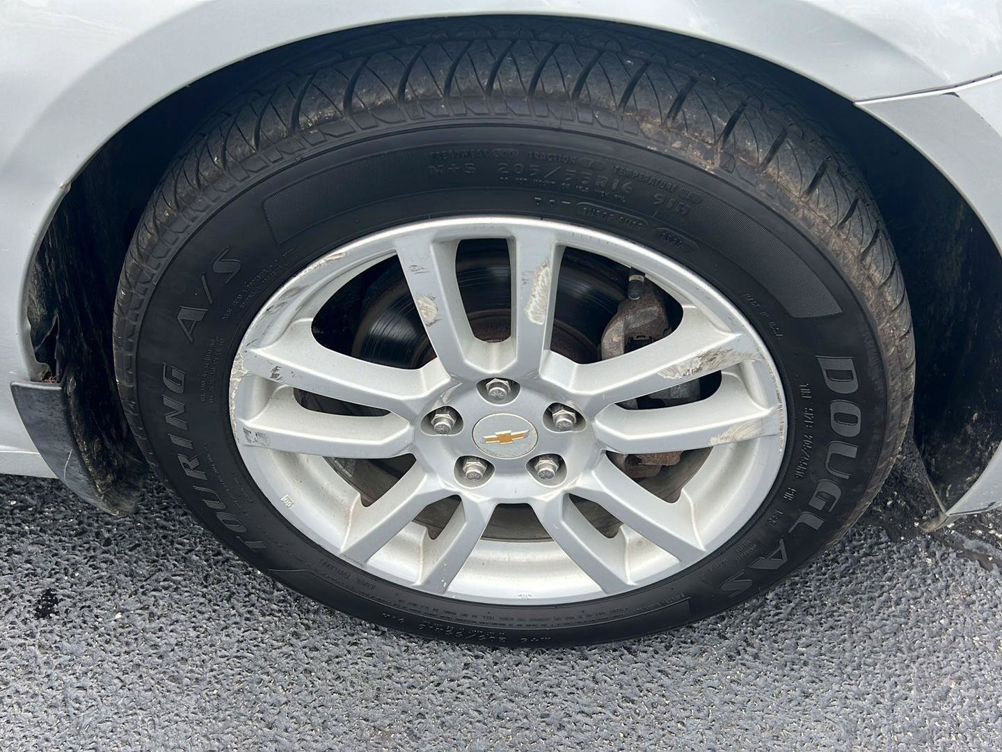 Used 2012 Chevrolet Sonic LT FWD image 27