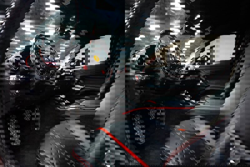 Used 2019 Ferrari 812 Superfast image 30