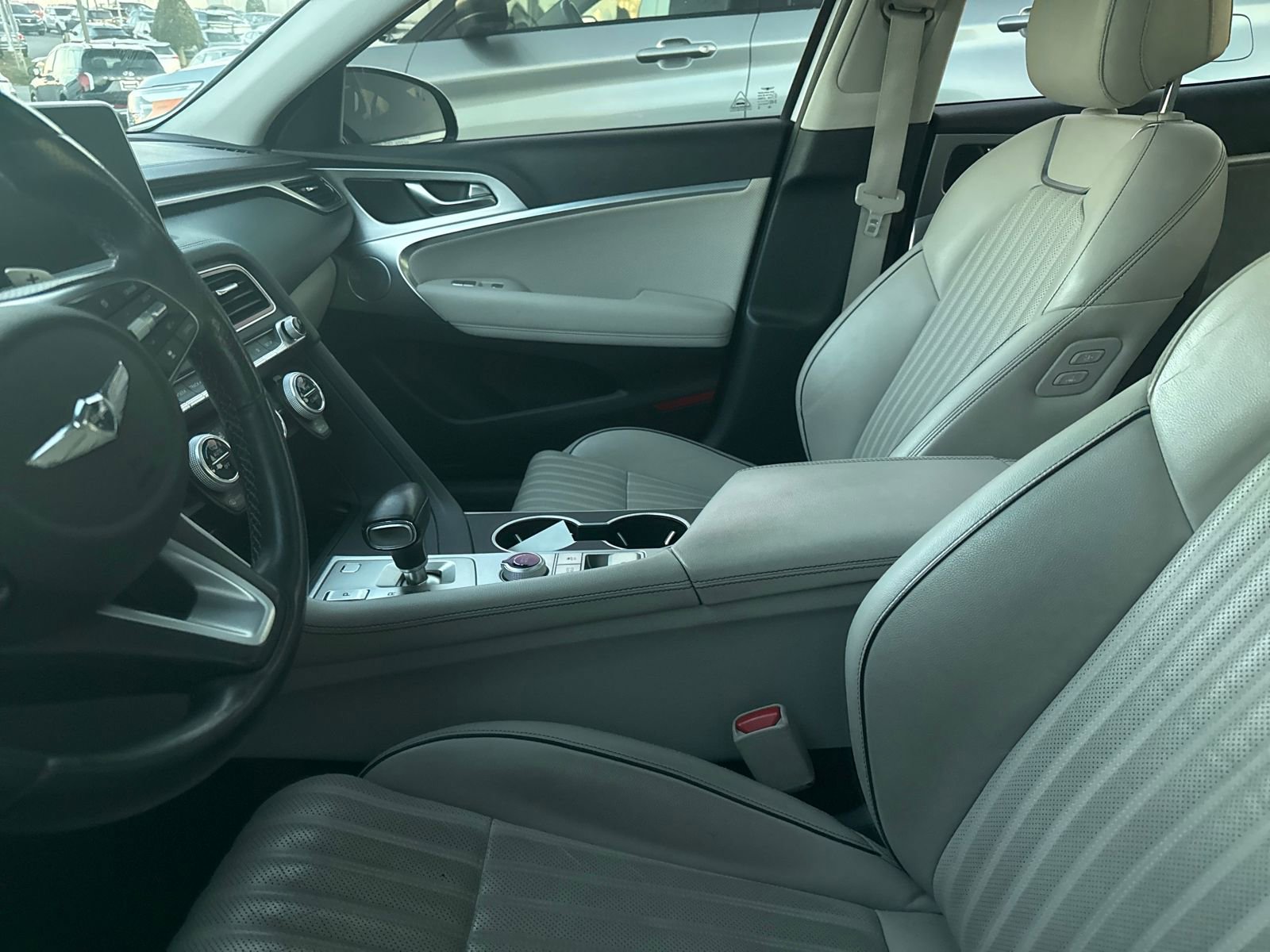 Used 2019 Genesis G70 3.3T Advanced w/ Elite Package image 10