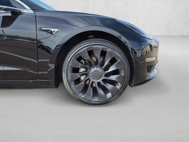 Used 2018 Tesla Model 3 Long Range RWD image 25