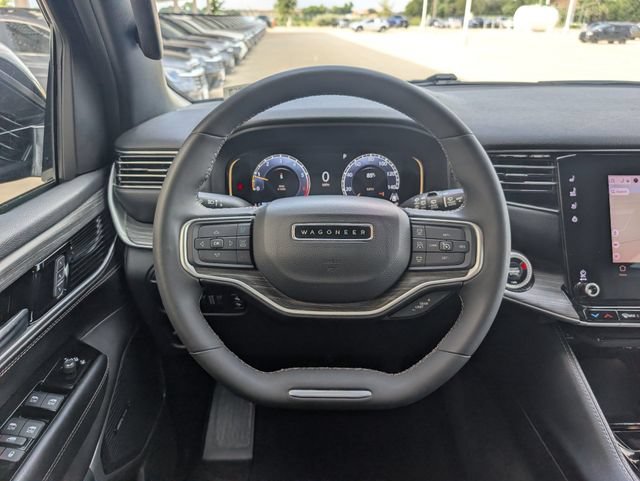 Used 2024 Jeep Wagoneer Series III AWD/4WD image 22