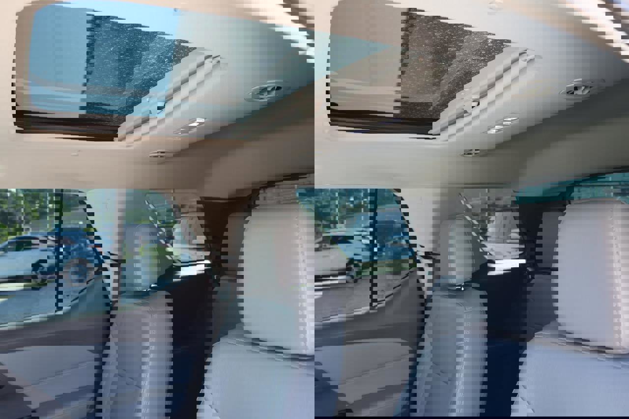 Used 2019 Chevrolet Traverse LT w/ LT Premium Package image 29