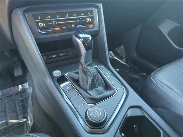 Used 2022 Volkswagen Tiguan SE image 11