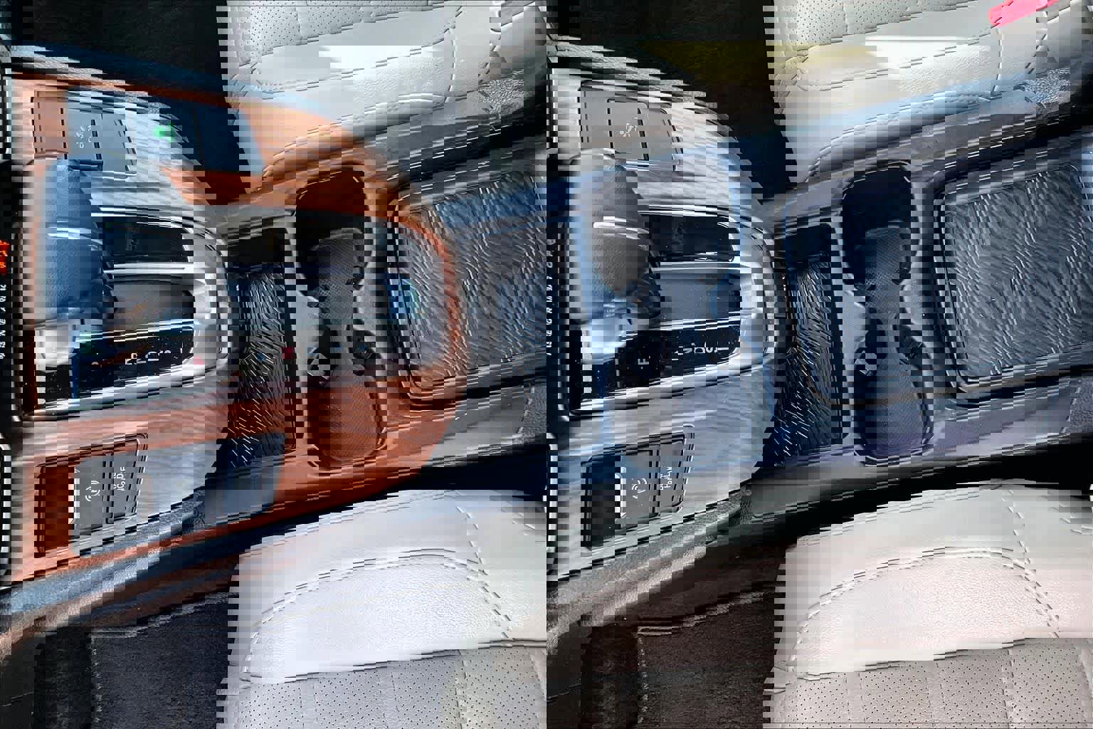 Used 2018 Honda CR-V EX-L image 16