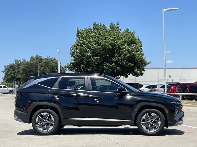 Used 2025 Hyundai Tucson SEL FWD image 3