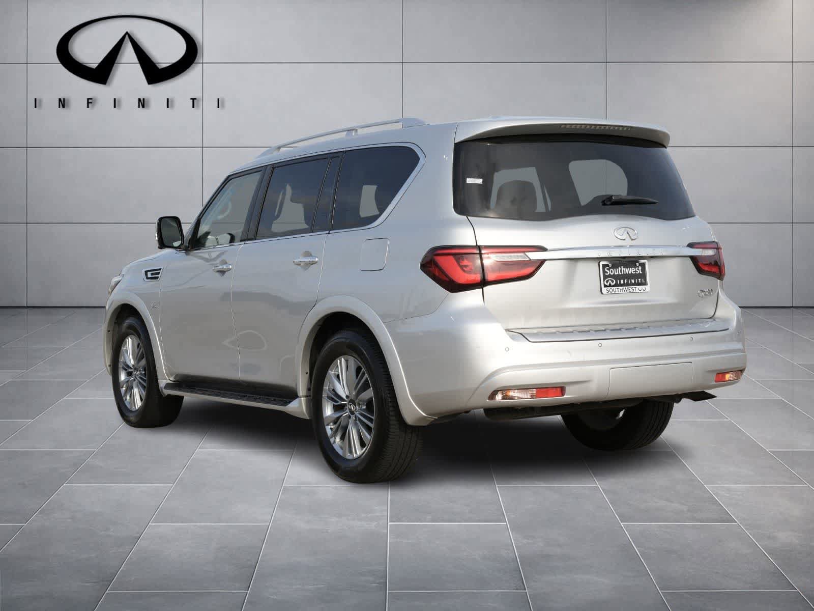 Used 2019 INFINITI QX80 Luxe AWD/4WD image 5