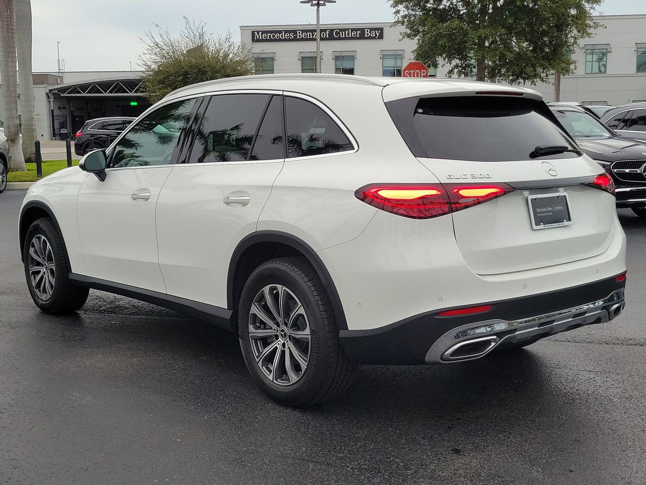 Certified 2024 Mercedes-Benz GLC 300 image 4