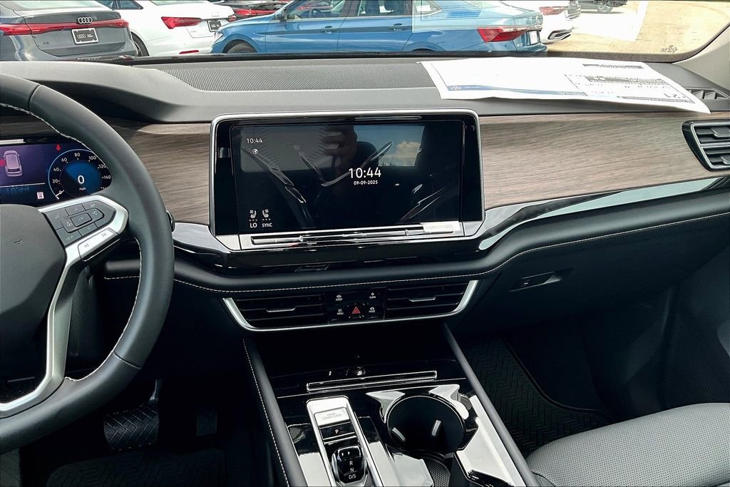 New 2026 Volkswagen Atlas SEL image 19