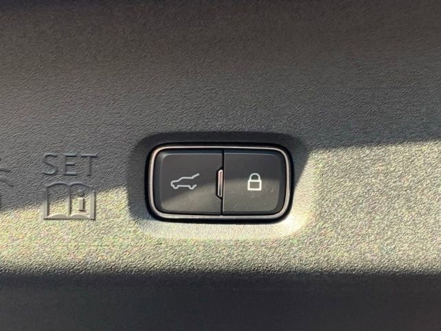 New 2026 Lincoln Navigator Reserve image 7