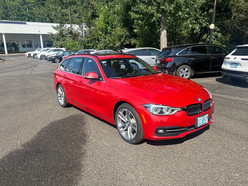 Used 2016 BMW 328i xDrive Wagon AWD/4WD image 2