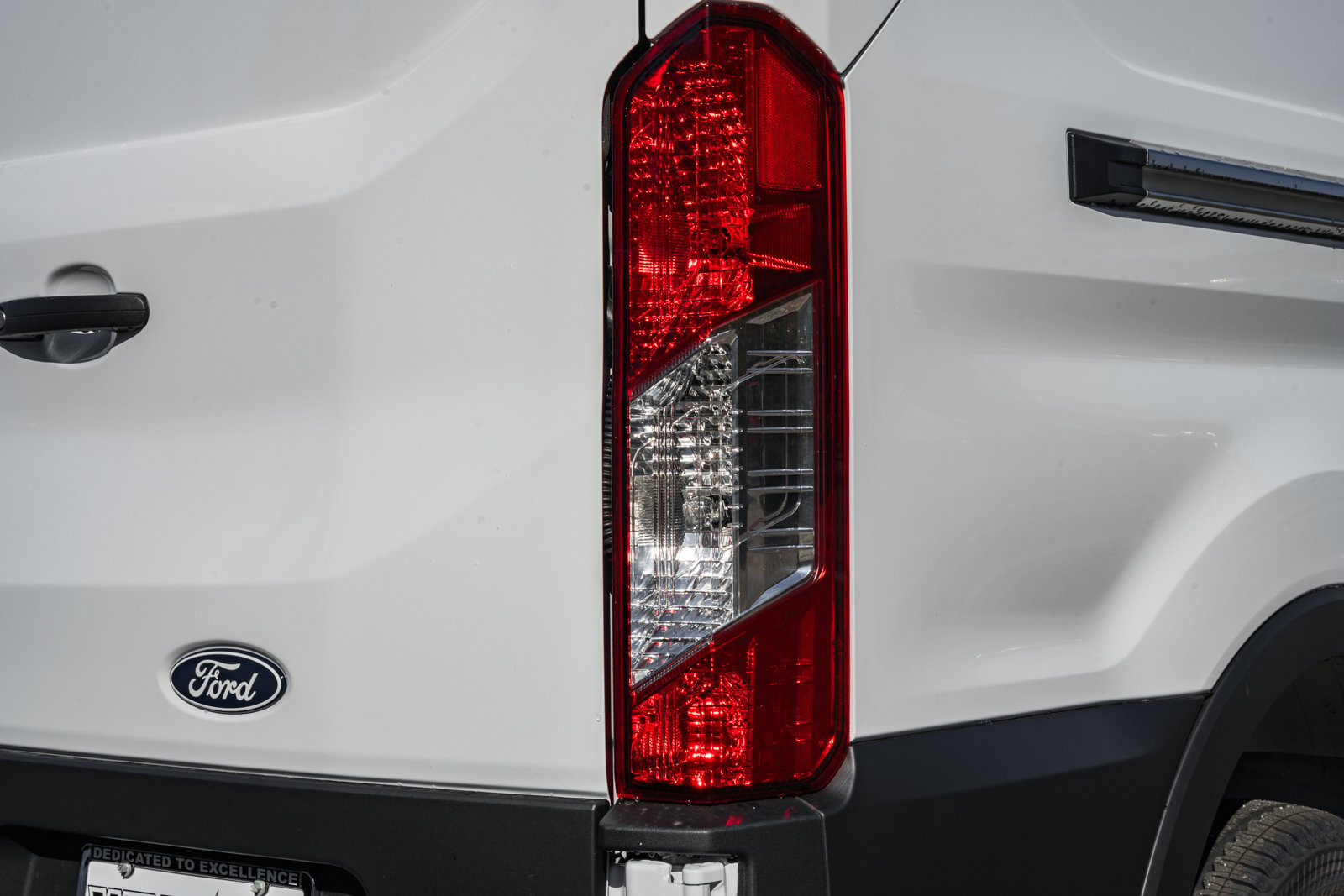 New 2026 Ford Transit 250 148 Medium Roof w/ Load Area Protection Package image 7