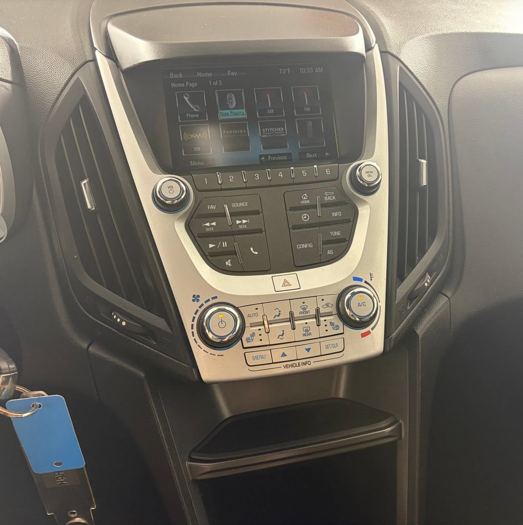 Used 2016 Chevrolet Equinox LTZ FWD image 2