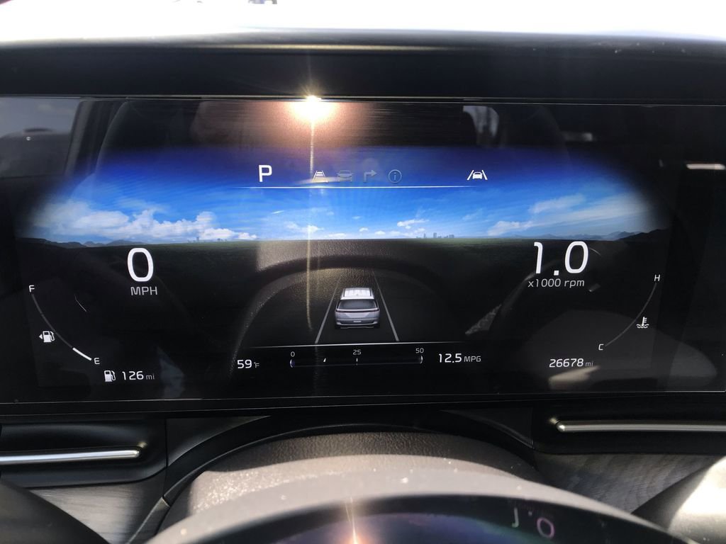 Used 2024 Kia Carnival SX image 15