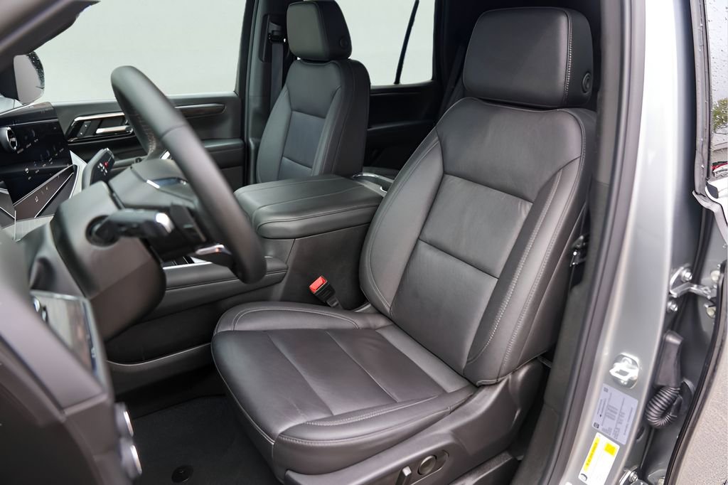 Certified 2025 Chevrolet Tahoe LT image 8