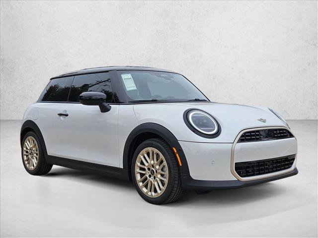 Used 2026 MINI Cooper 2-Door Hardtop FWD image 6