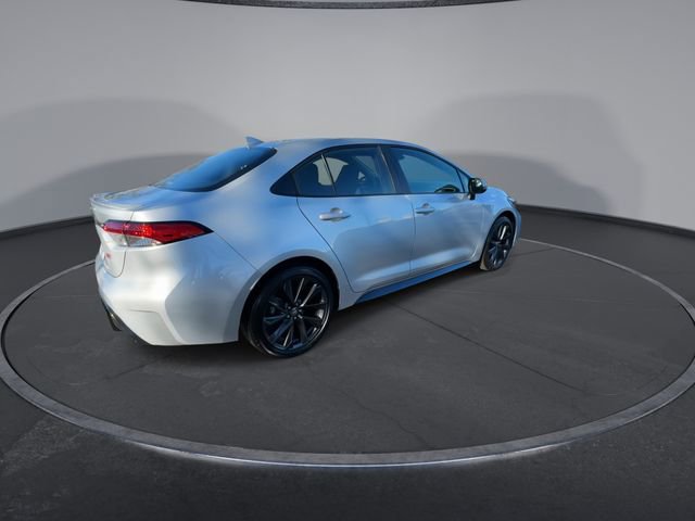 Used 2025 Toyota Corolla SE image 16