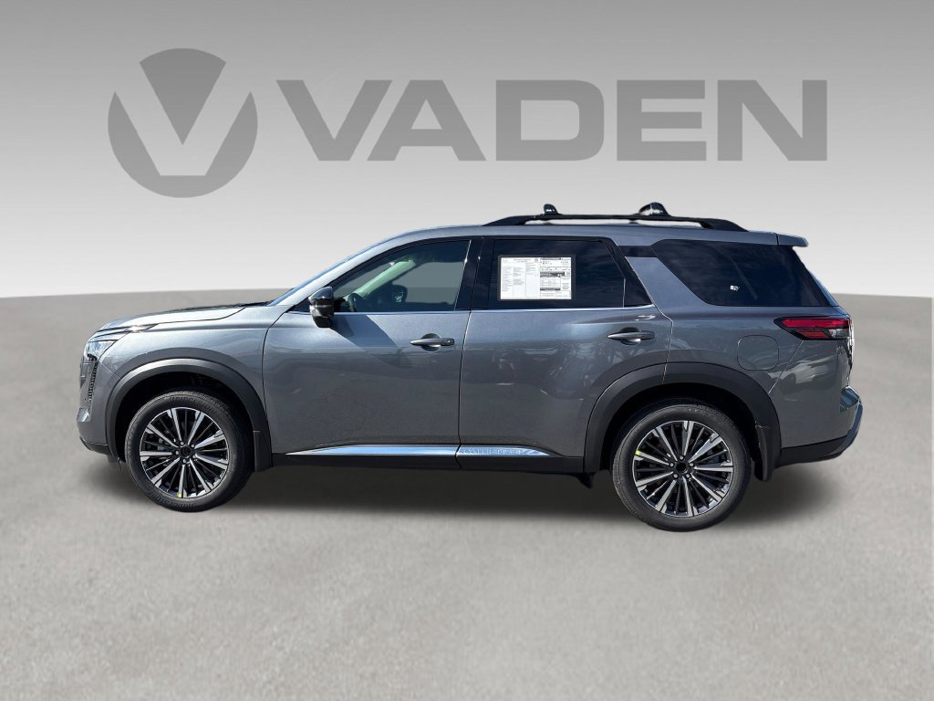 New 2026 Nissan Pathfinder Platinum FWD image 19